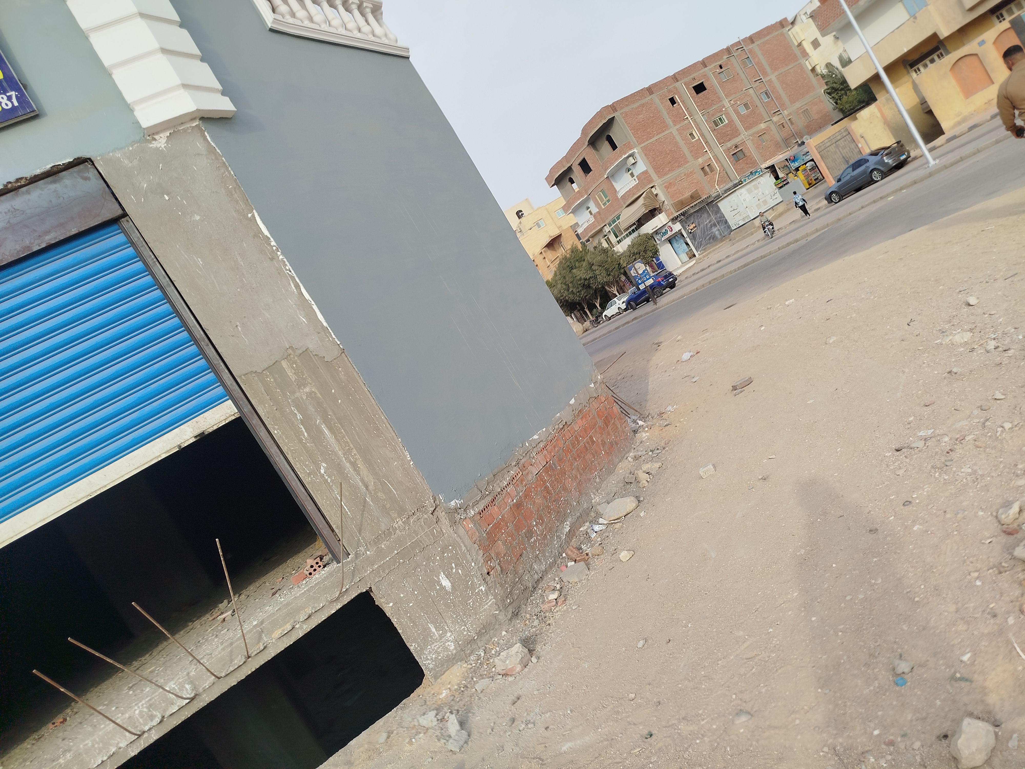 مطلوب براند -محل تجارى ايجار - الحى الاول 